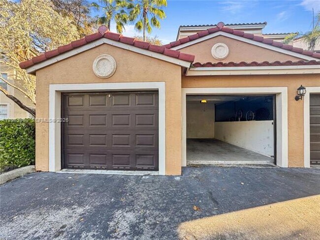 Foto del edificio - 2123 Renaissance Blvd