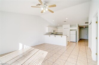 Building Photo - 2705 Matena Ave S