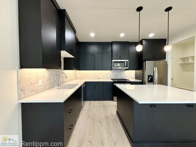 Foto del edificio - 1207 N Webb Wy