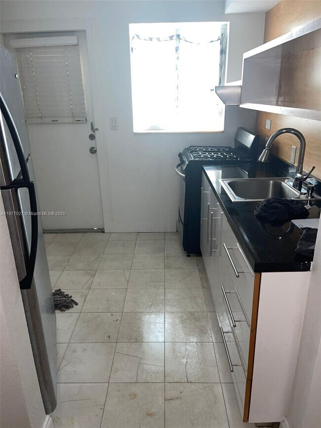Foto del edificio - 505 74th St
