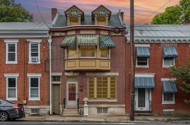 Foto del edificio - 273 S Hanover St