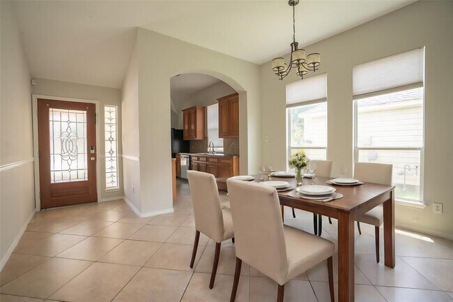 Foto del edificio - 22114 Guston Hall Ln