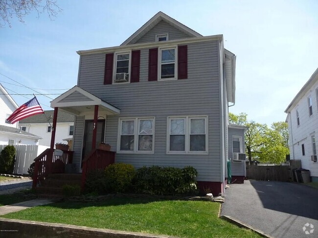 Building Photo - 37 Leighton Ave