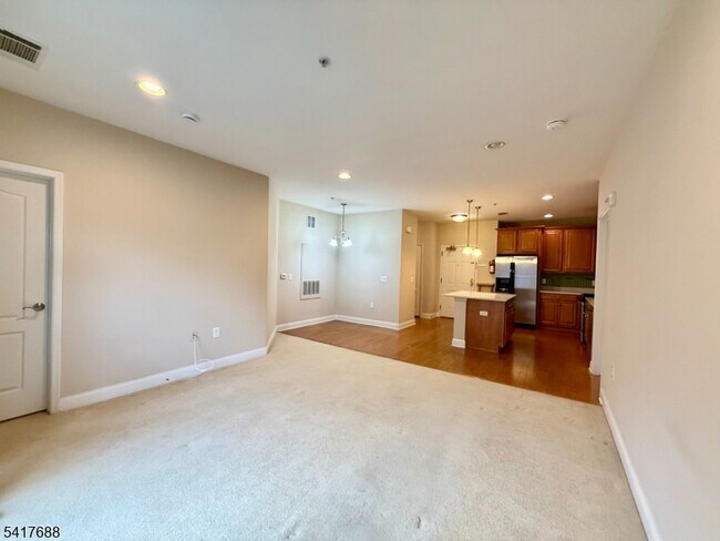 Foto del edificio - 2214 Ramapo Ct