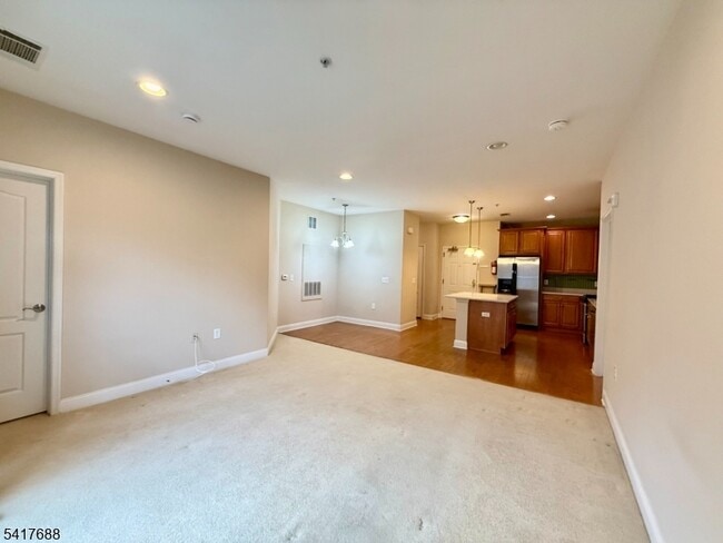 Building Photo - 2214 Ramapo Ct