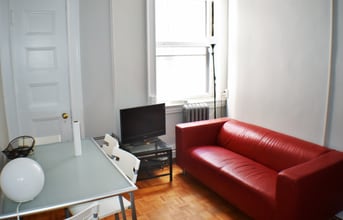 Building Photo - 21 Beacon St