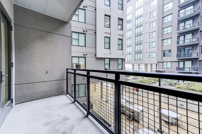 Foto del edificio - 1812 U.S. 19-SI ID1460735P