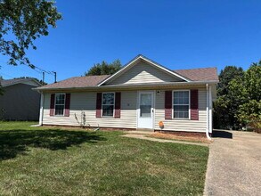 Building Photo - "Charming 3-Bedroom Home with Cozy 987 Sq Ft Living Space in Oak Grove!"