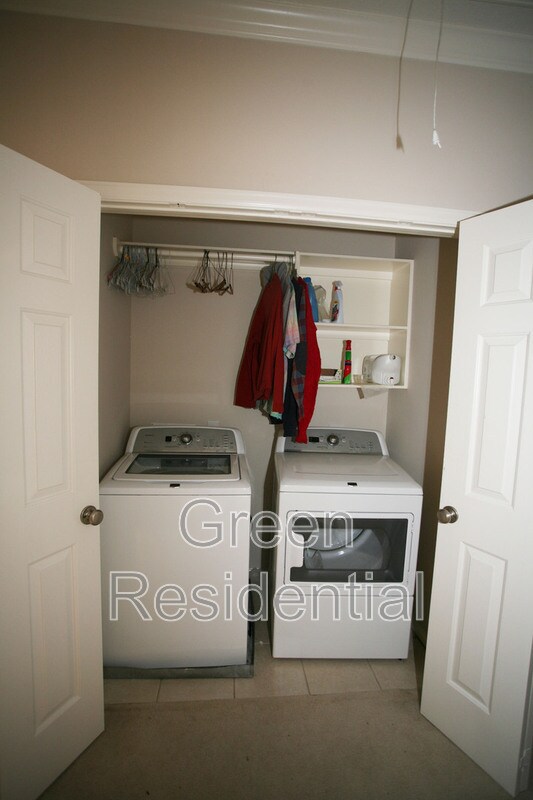 Foto del edificio - 610 Reinerman St