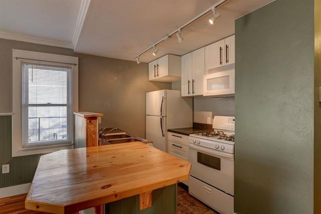 Foto del edificio - 3 Bedroom for Lease!!