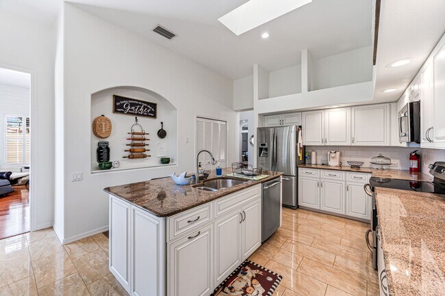 Foto del edificio - Furnished Single Family Home in Quail Vill...