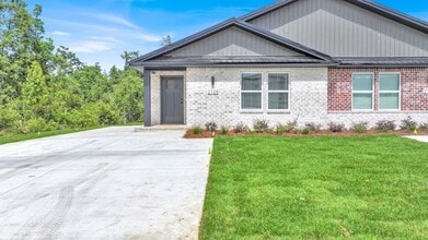 Building Photo - 2742 Usery Rd