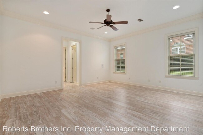 Building Photo - 6 br, 4.5 bath House - 7132 Charleston Poi...