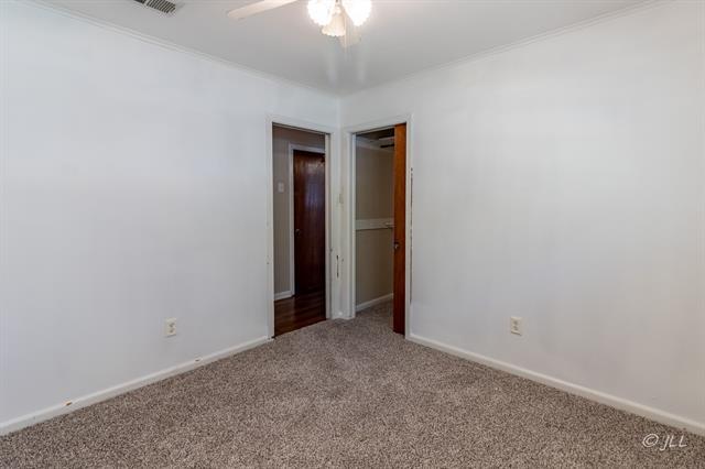 Foto del edificio - 2424 Ashland Ave