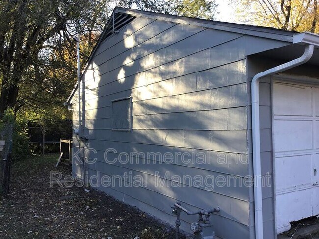 Building Photo - 11213 Bristol Terrace