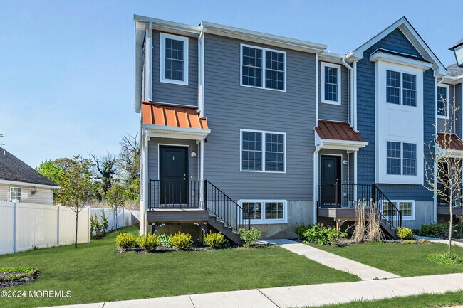 Foto del edificio - 333 1st St