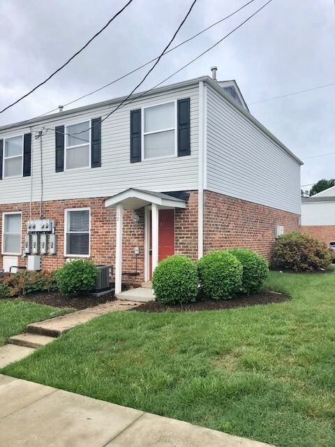 Beautiful Townhouse In The East End Townhouse For Rent In Richmond Va Apartments Com