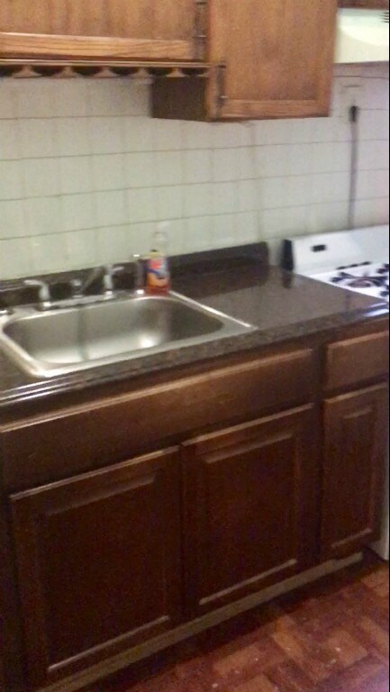 Foto del edificio - 317 E 150th St