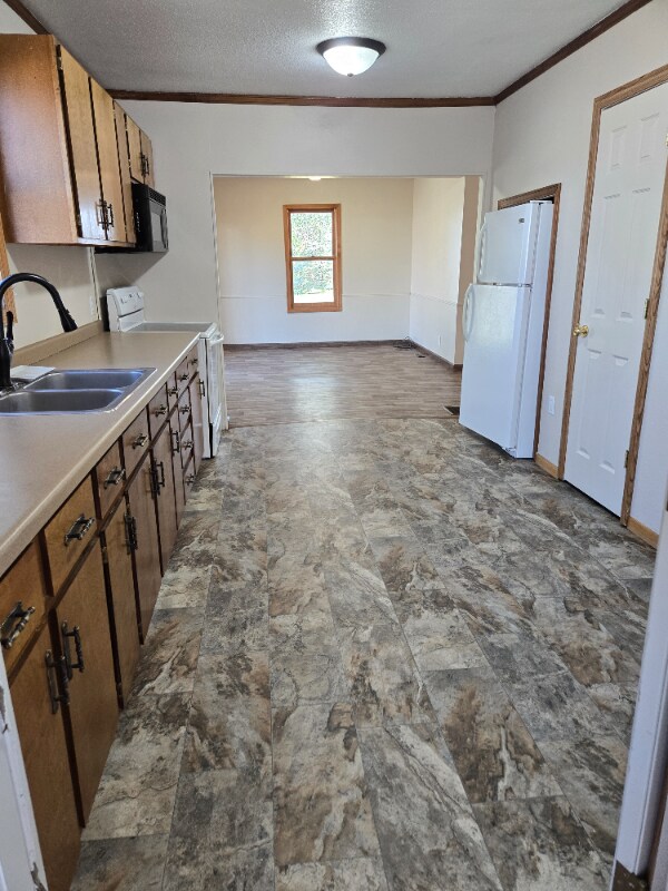 Foto del edificio - 402 1st St N