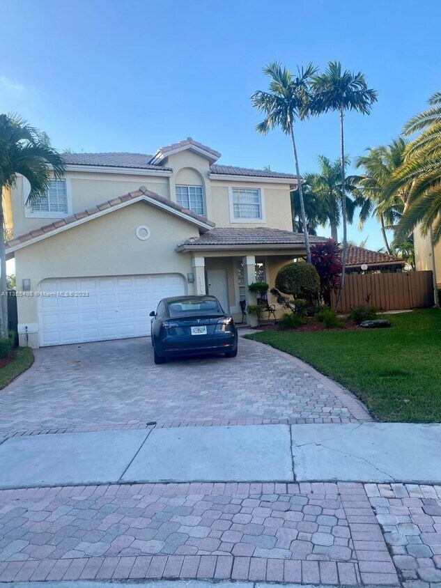 11191 NW 72nd Terrace, Doral, FL 33178 House Rental in Doral, FL