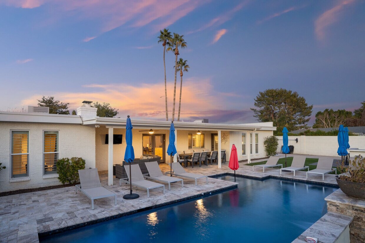 Foto del edificio - 1757 E Hackamore St