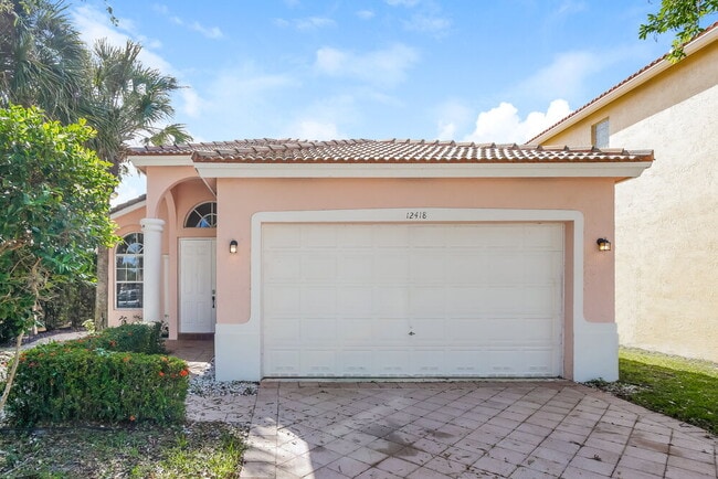 Building Photo - 12418 NW 53rd St
