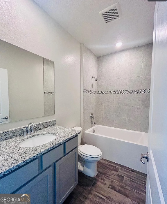 Building Photo - 104 Brookshire Grn Ct