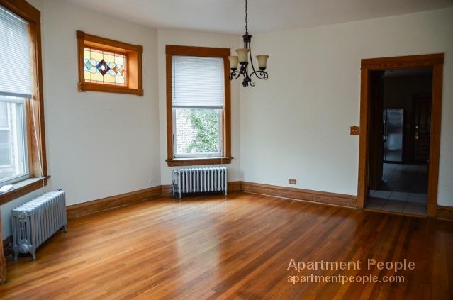 Building Photo - 2438 N Kimball Ave
