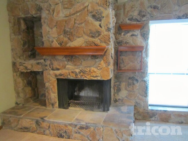 Building Photo - 11714 Edgemere Dr