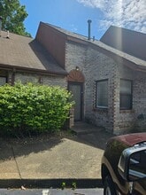 645 Chuck Gray Ct