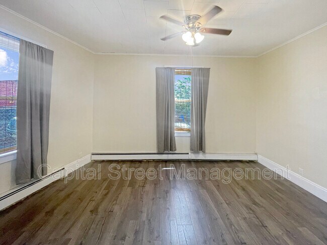 Foto del edificio - 222 S Stiles St