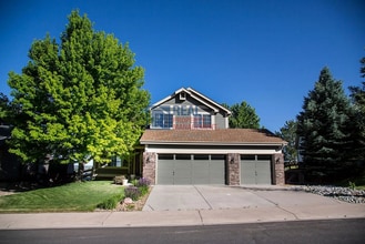 Building Photo - 1340 Rosemary Dr