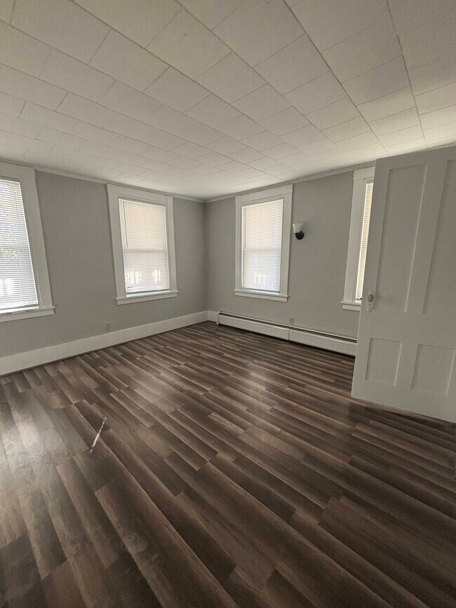 Foto del edificio - 236 Main St