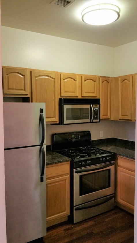 Foto principal - 2217 Frederick Douglass Blvd
