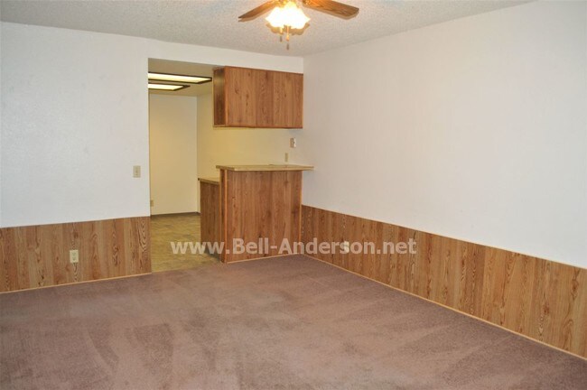 Foto del edificio - 428 23rd St SE