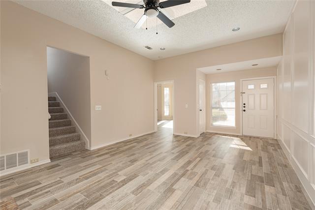 Building Photo - 3600 Hilltop Ln