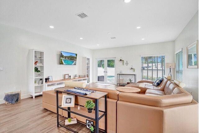 Building Photo - 2622 NE 27th Ave