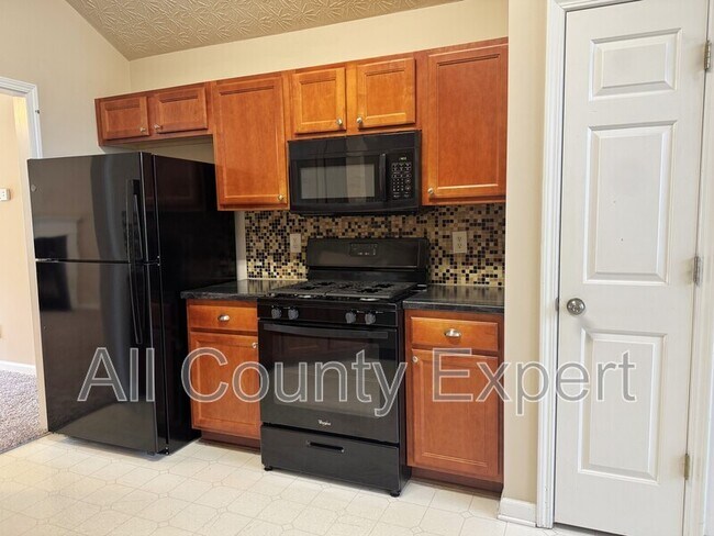Building Photo - 1277 Poison Oak Ct SE