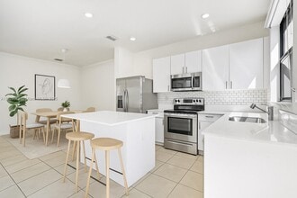 Building Photo - 11763 SW 246 Terrace