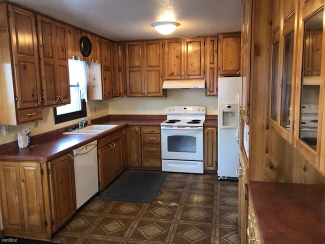Foto del edificio - 5 br, 2 bath House - 813 Lincoln Ave