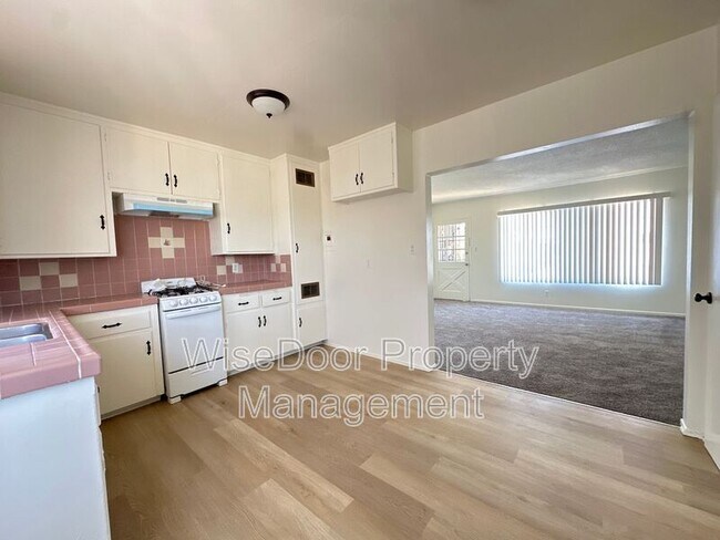 Foto del edificio - 1105 Beach St