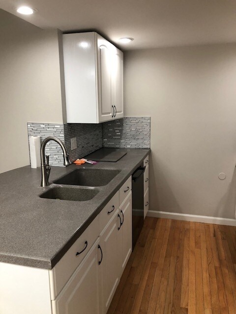 Kitchen - 8701 Huron St