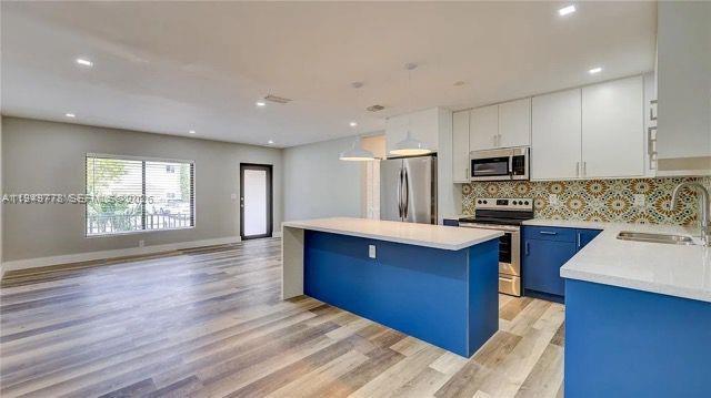 Foto del edificio - 1050 SW 11th St