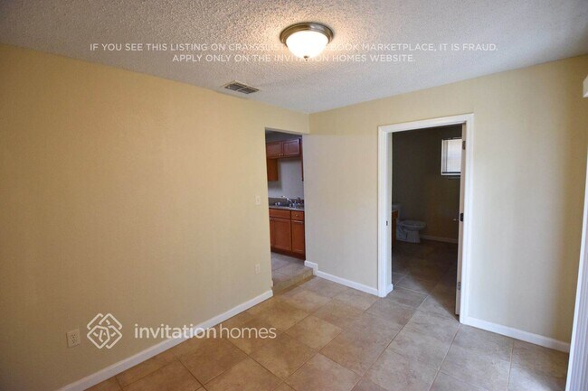 Foto del edificio - 2415 4th St
