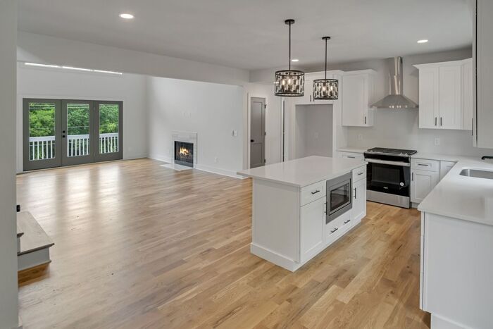 Primary Photo - Stunning New Construction in West Nashvill...