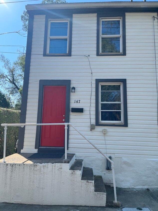 147 Mulberry Ave, Carlisle, PA 17013 House Rental in Carlisle, PA