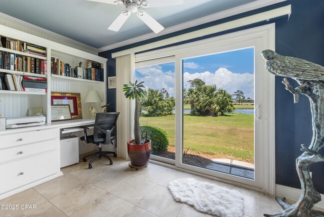 Foto del edificio - 4725 Bay Point Rd