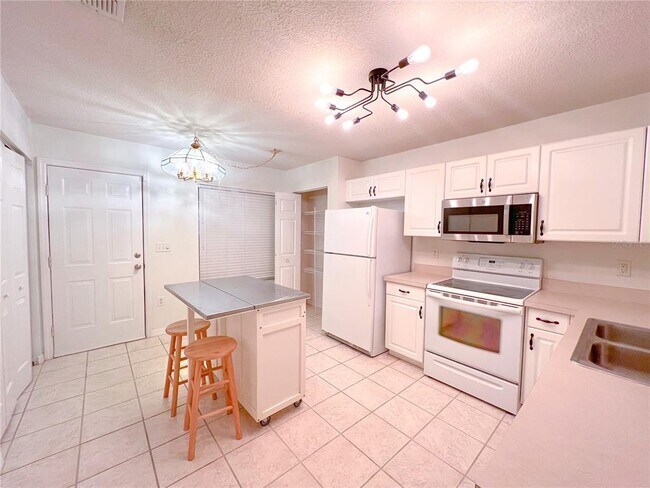 Foto del edificio - 2306 SW 42nd Dr