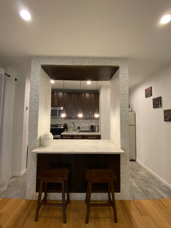 Building Photo - 120 W 58th St