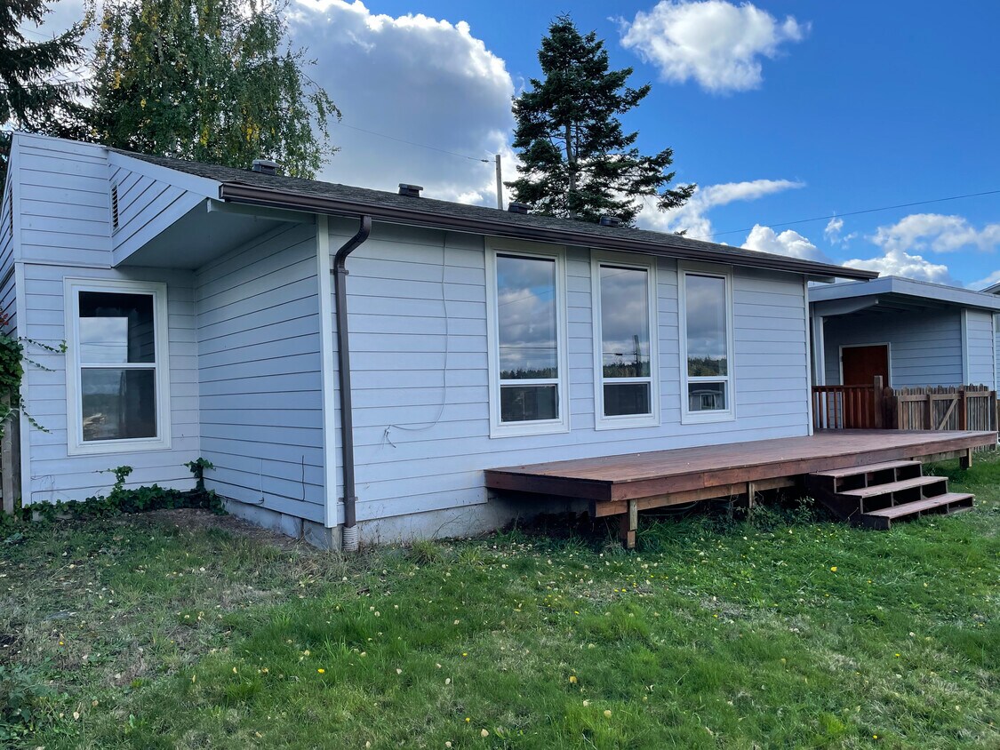 5329 N Ruby St, WA 98407 House Rental in WA